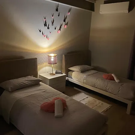 Sanae&fayssal House Homestay Parma